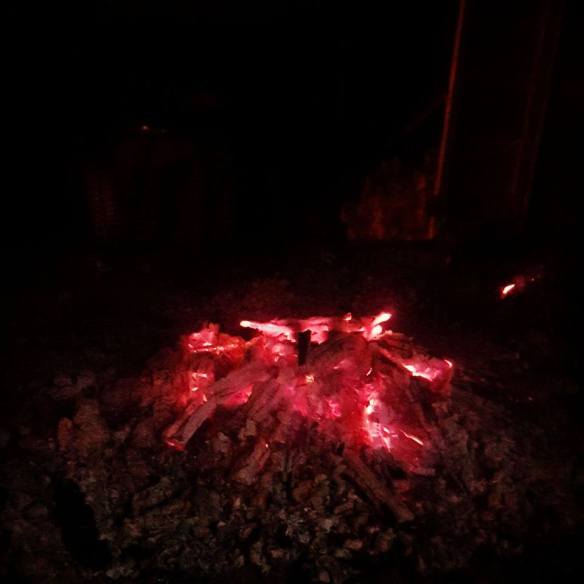 Falnad eld på gunnes gård